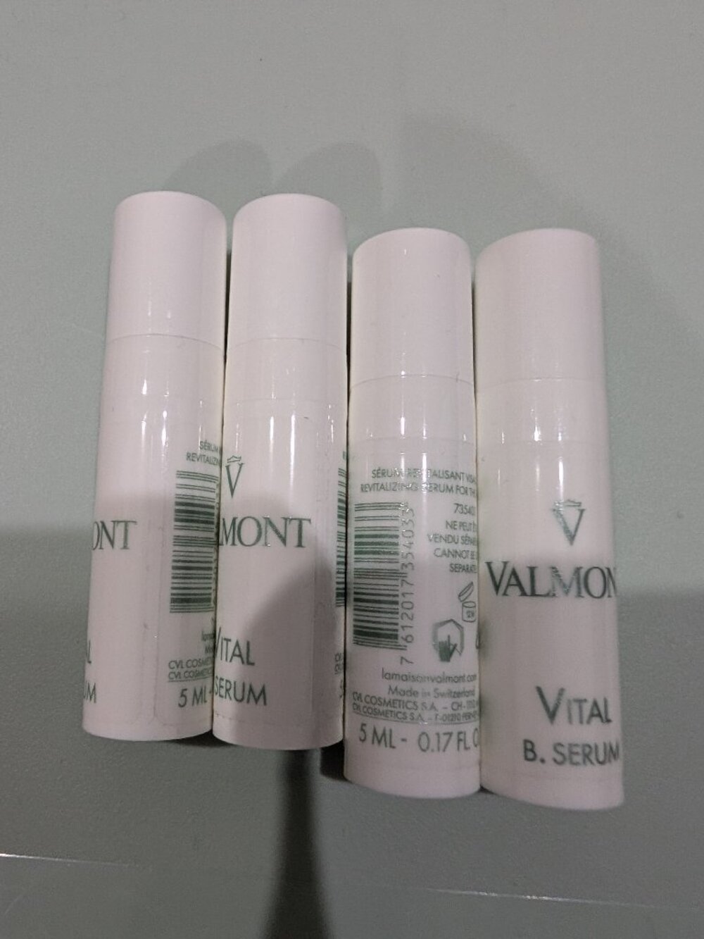 Valmont vital b serum travel size discovery set